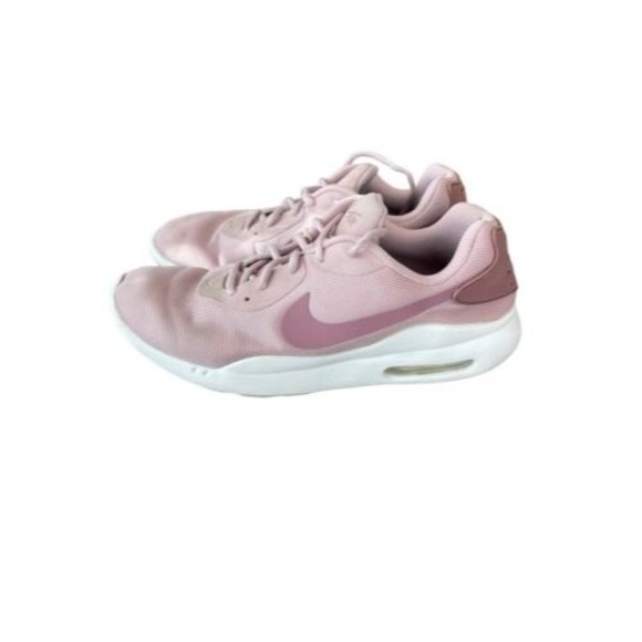 Nike Women's Air Max Oketo Sneaker Plum Womens Size 11 EUC - Picture 2 of 6
